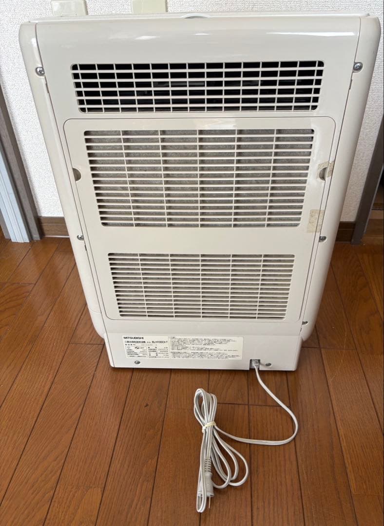 除湿機 ホワイト デジタル操作