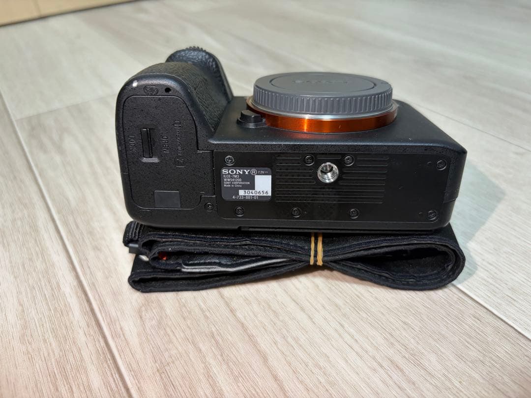 SONY α7Ⅲ ボディ＋縦グリップセット【美品・保証書付き】