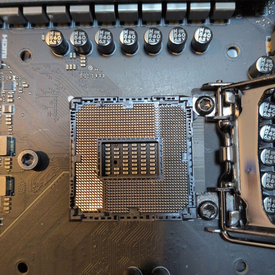 【動作不良】MSI Z590 UNIFY マザーボード（ジャンク品）