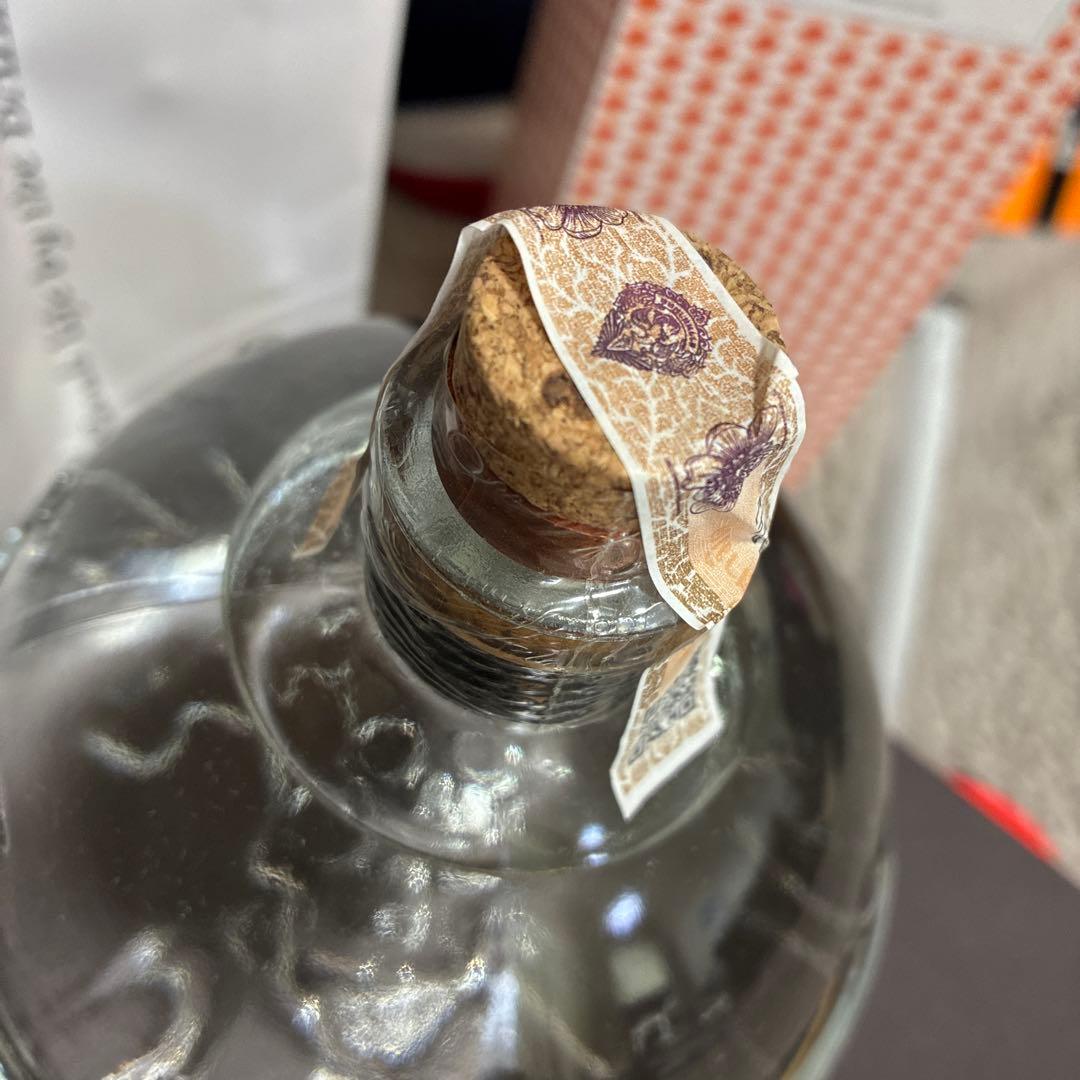 IRON BALLS ジン ENGINEER SERIES 骸骨ボトル タイ土産