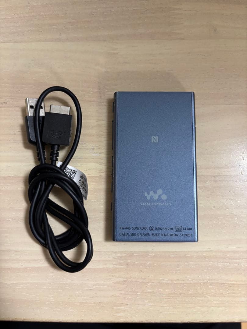 ［値下げ中］美品ウォークマンNW-A46 32gb ムーンリットブルー