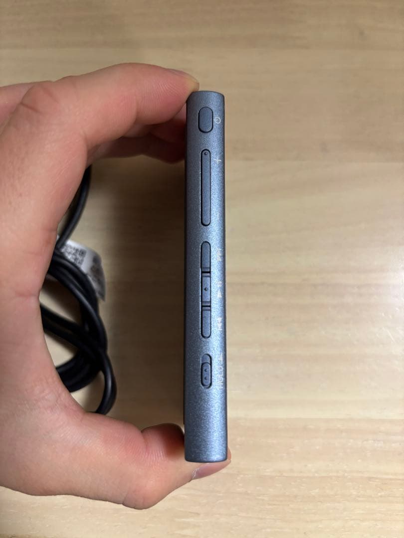 ［値下げ中］美品ウォークマンNW-A46 32gb ムーンリットブルー