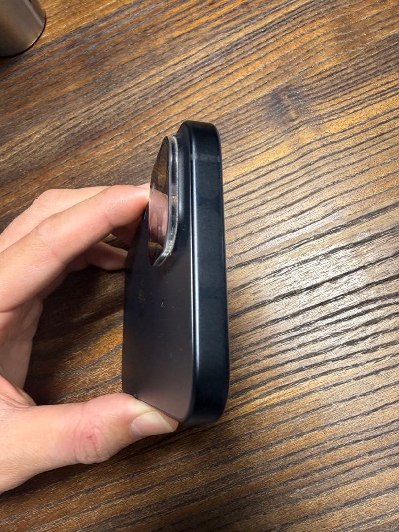 iPhone 15 128GB ブラック　本体