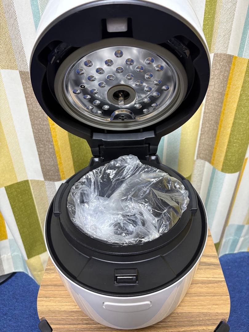 ヘルシオホットクック　KH-HW10G-W