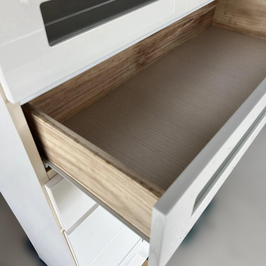 ☆送料込み☆日本製　ハイチェスト　タンス　衣類収納家具　エアコン洗浄スプレー×2