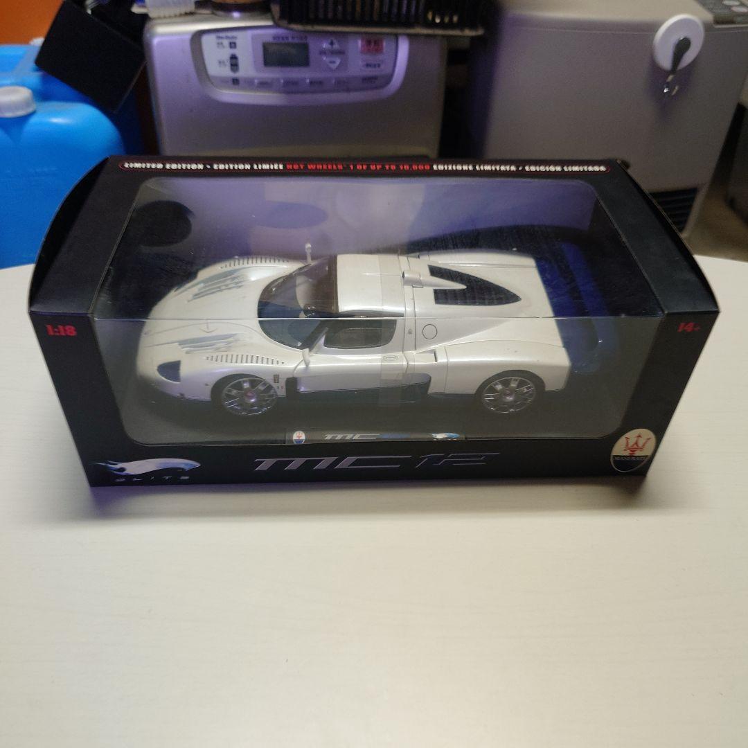 マテルエリート 1/18 マセラティ MC12　ホワイト/ブルー　未開封品