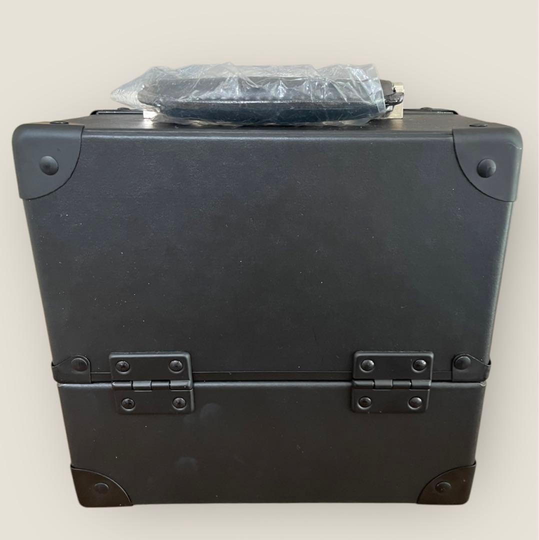 シュウ ウエムラ 美少女戦士セーラームーンEterna メイクアップボックス