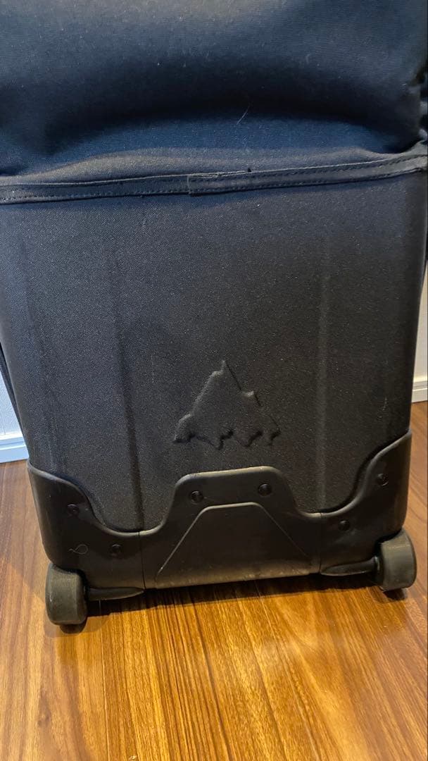 BURTON スノーボードバッグ 黒　キャスター 156cm