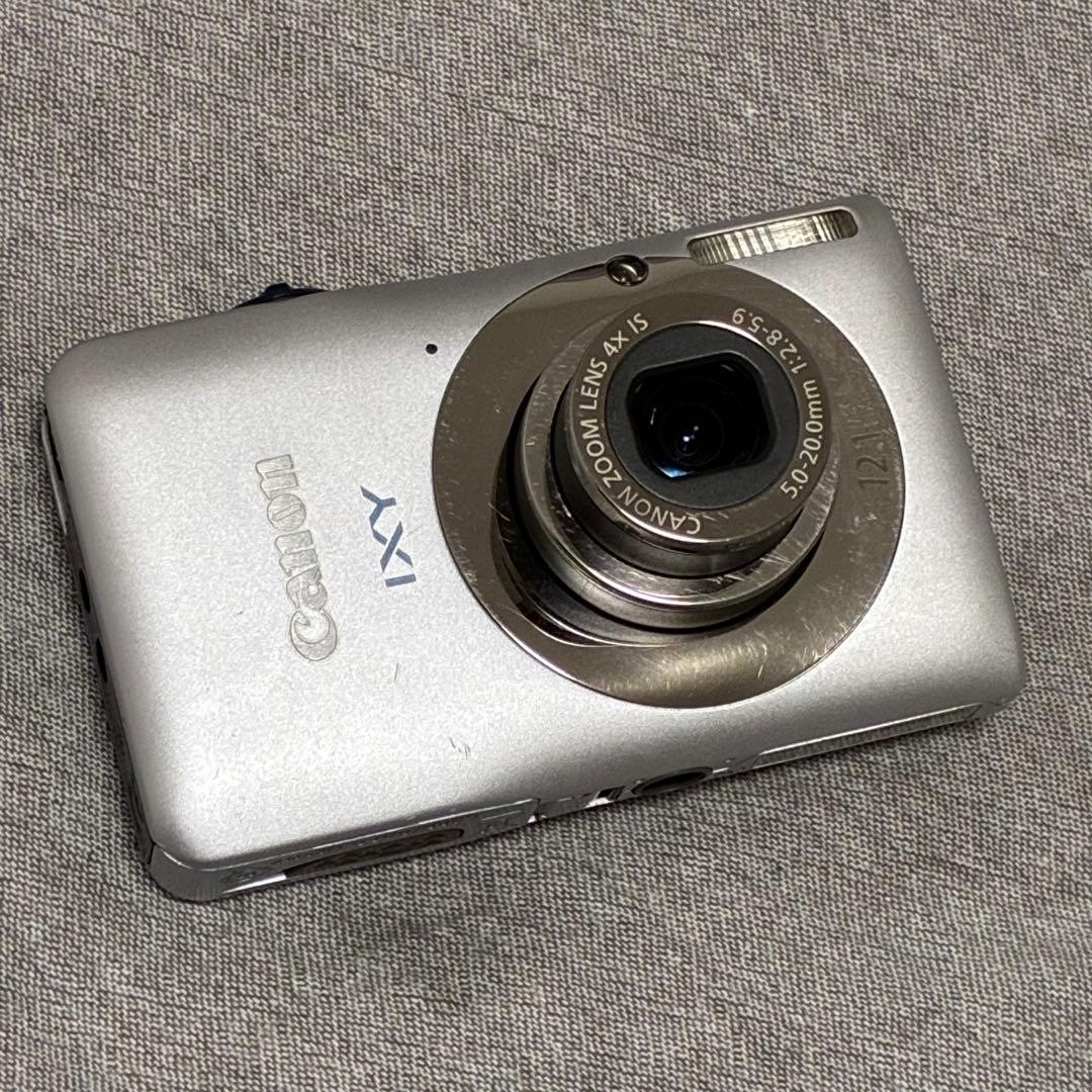 ⭐️完動品⭐️キャノンCANON IXY 200F PC1469シルバーコンデジ