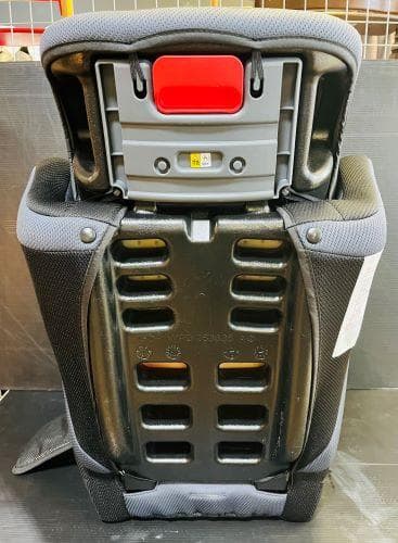 J【美品】 Aprica エアライド ジュニアシート ドリンクホルダー付 赤