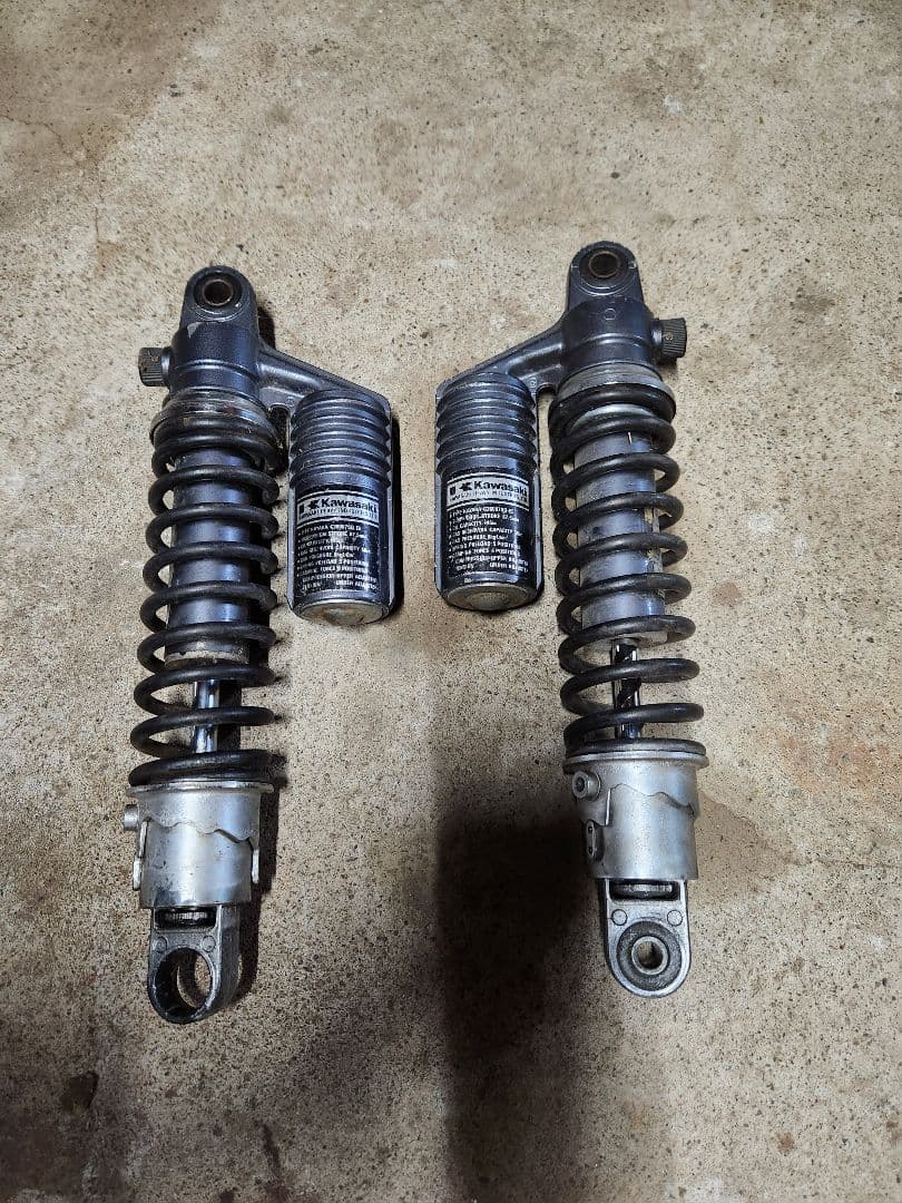 ゼファー400 カワサキ純正 リアサスペンション