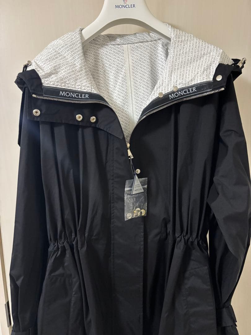 ｛美品｝MONCLER ブラック ナイロンコート