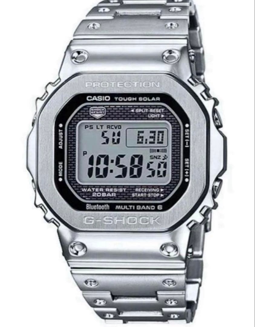 美品 G-SHOCK GMW-B5000D-1JF 電波ソーラー シルバー