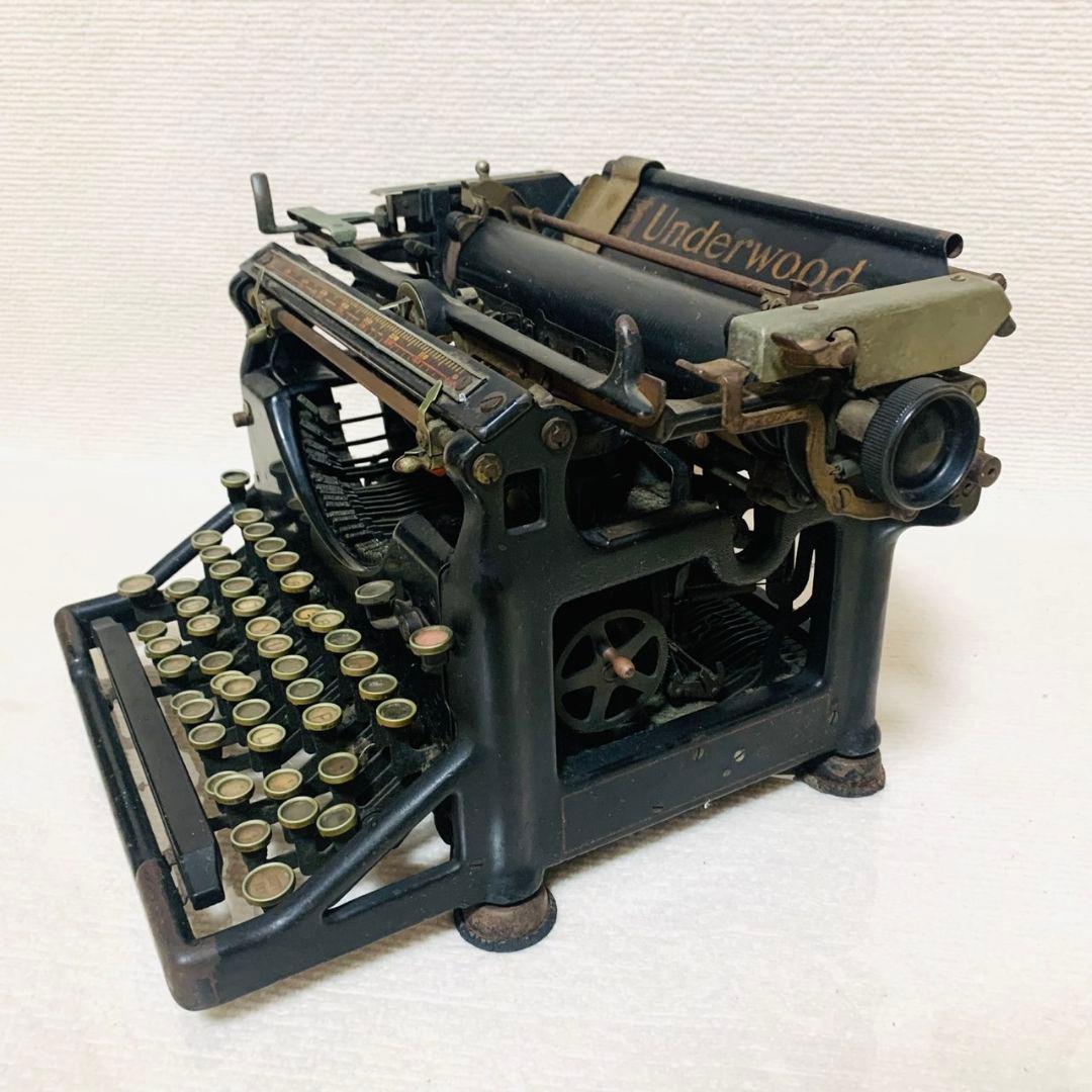 Underwood アンティーク タイプライター