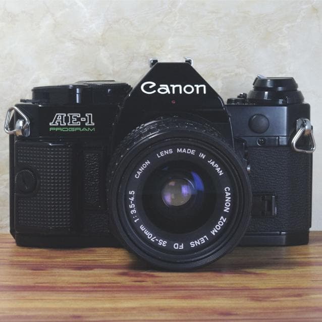 【整備済完動品】CANON AE-1 PROGRAM ズームレンズ35-70mm