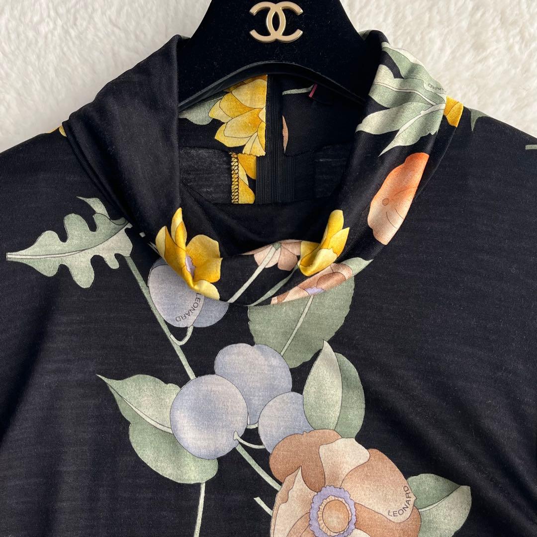 レオナール ウールシルク タートルネックカットソー 花柄 ストレッチ 丈長 M