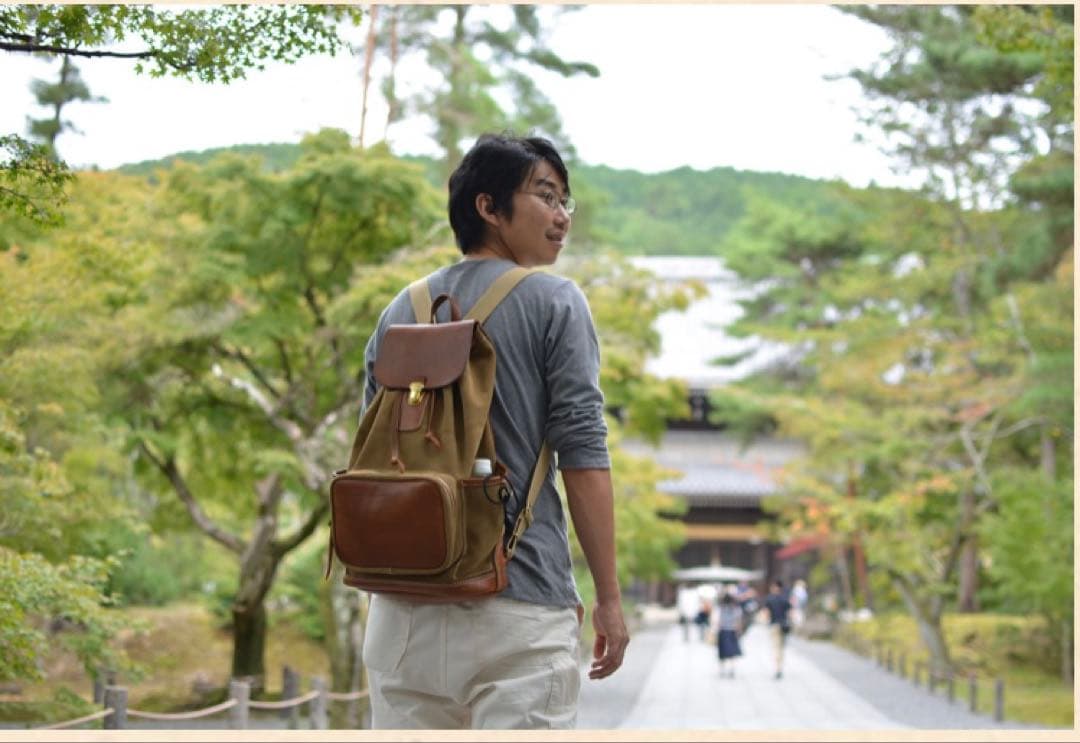 HERZ 「創業者デザインデッドストックのベロア革リュック」限定