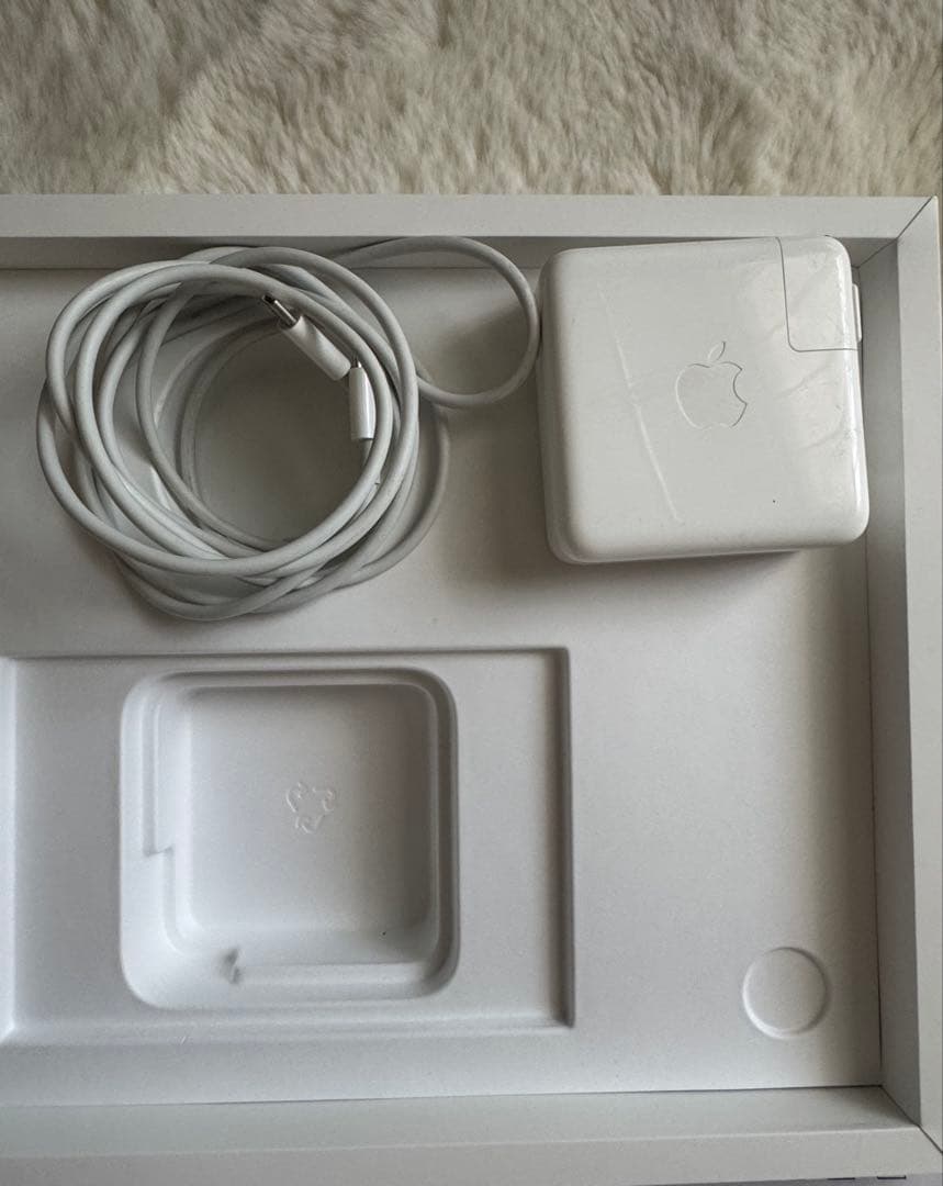 MacBook Pro M1 16GB 512GB 充放電101