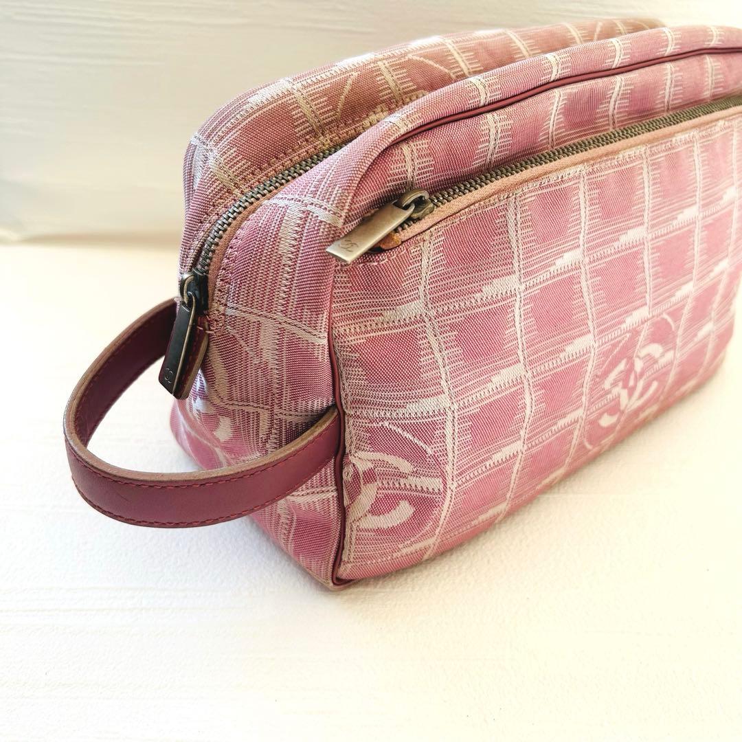 シャネル　 ニュートラベルラインイタリア製8008099