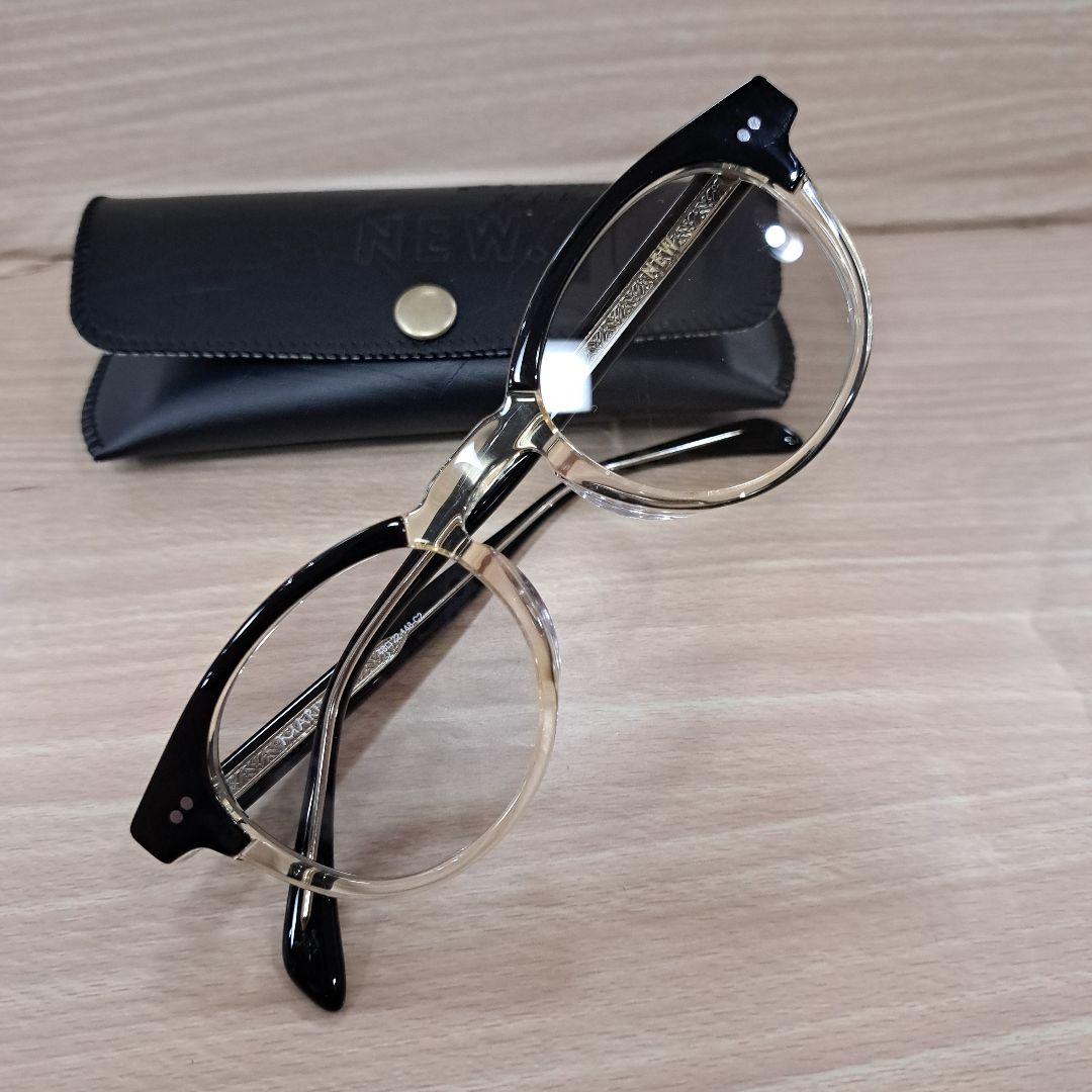 新型 NEW.サングラス MARINA ブラック/イエロー クラシックモデル