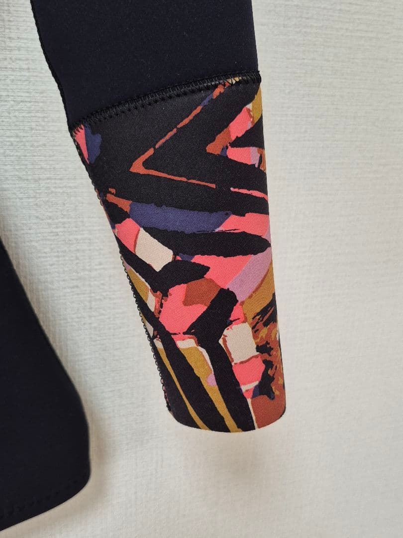 美品✨️BILLABONGウェットスーツ 2ミリ ロンスプ 着用2-3回 M