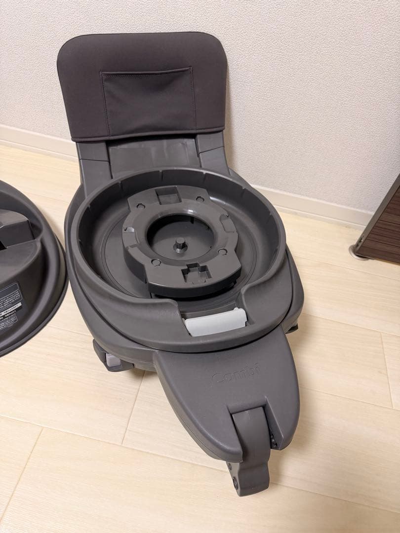 【2025年モデル】Combi チャイルドシート