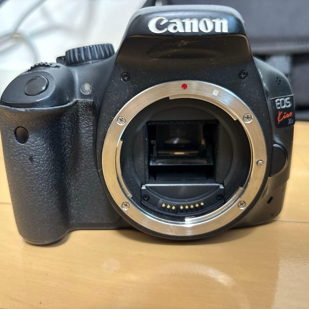 Canon EOS Kiss X4デジタル一眼レフカメラ