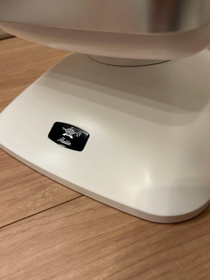 【美品】アラジン CAH-2G10E グラファイトヒーター 2022年製 白