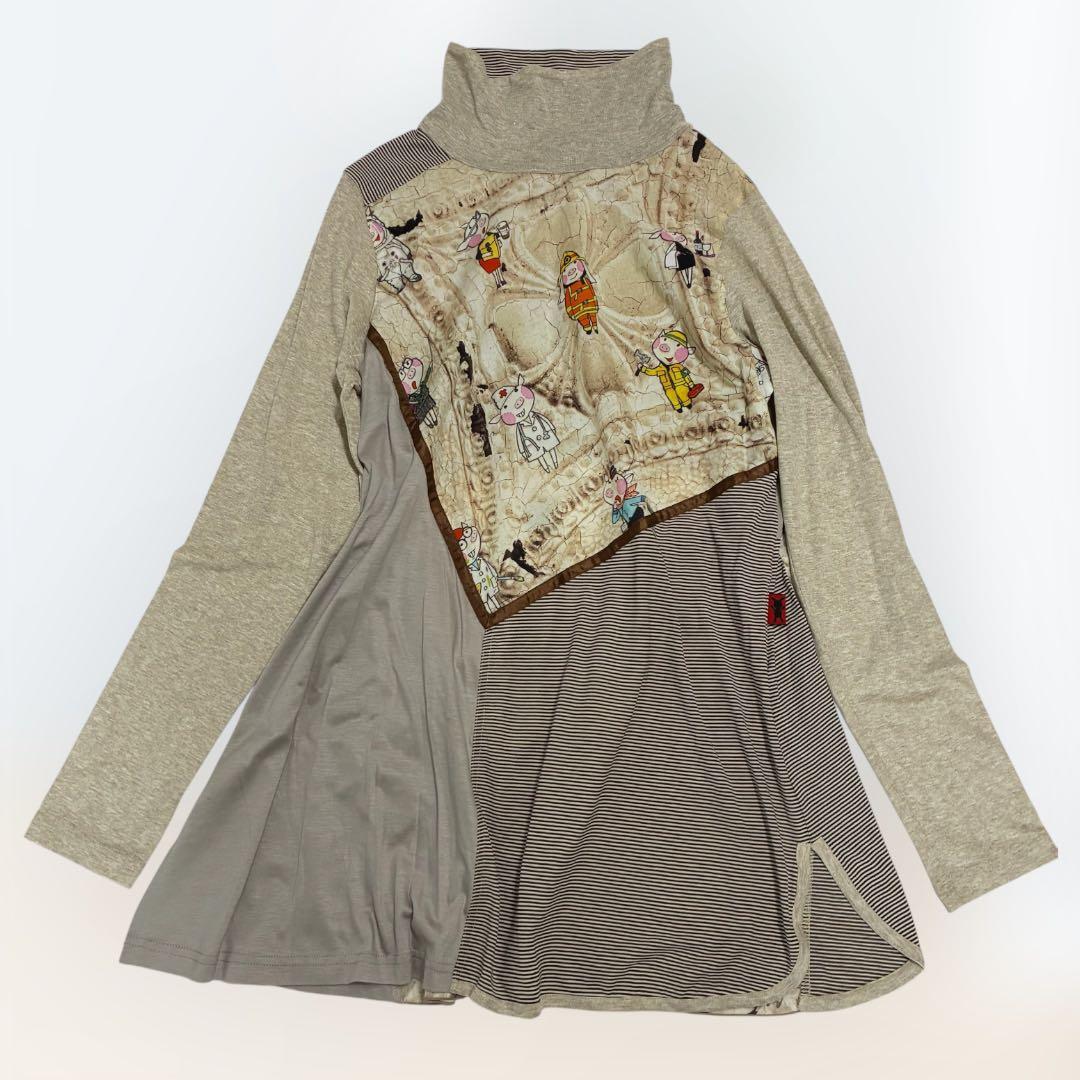 日本製　OLLEBOREBLA　切替チュニック　働くぶたさん　コットン　長袖