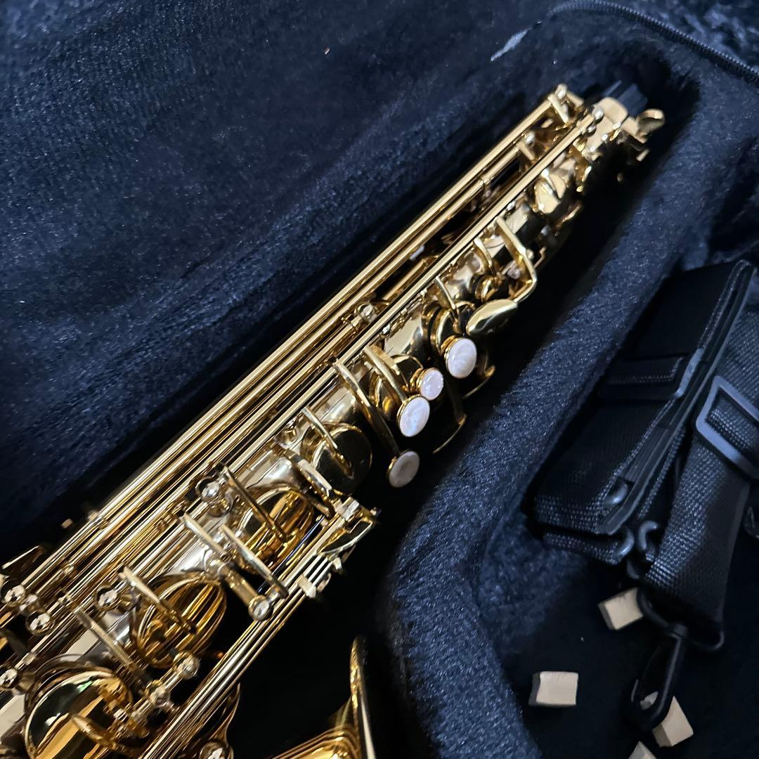 美品 JUUXAAN アルトサックス 管楽器 ケース付属 彫刻