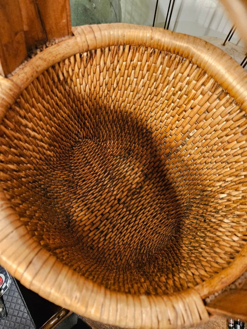 籐　竹　バスケット　かご　中国　柳籠　古民具　昭和レトロ　ヴィンテージ　アンティ