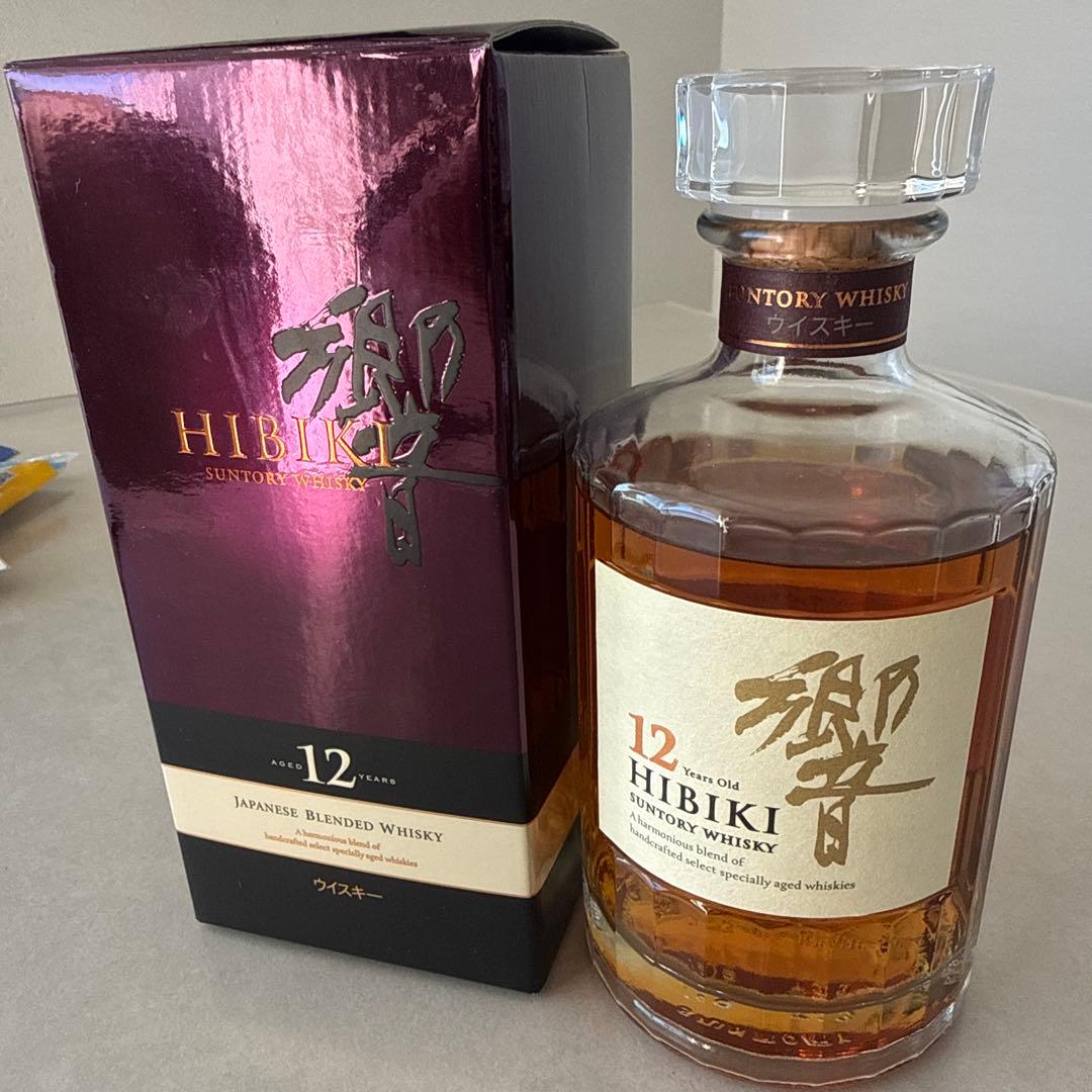 響 12年 500ml サントリーウイスキー