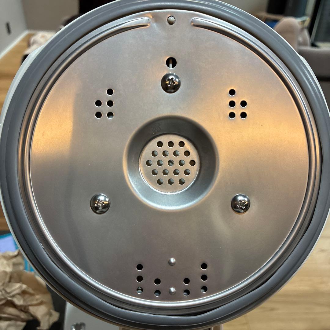 p*f様 【2022年製】象印　スチーム式加湿器　EE-RR50　3L　ホワイト