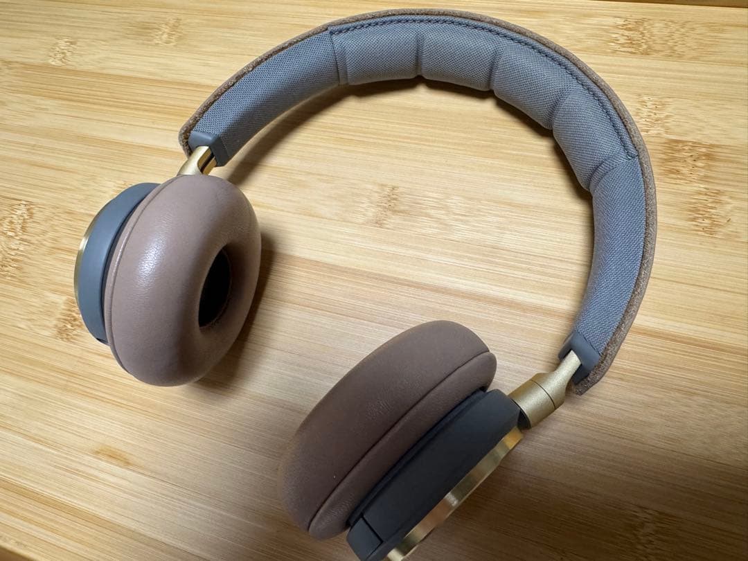 ヘッドホン B&O BEOPLAY H8 NATURAL