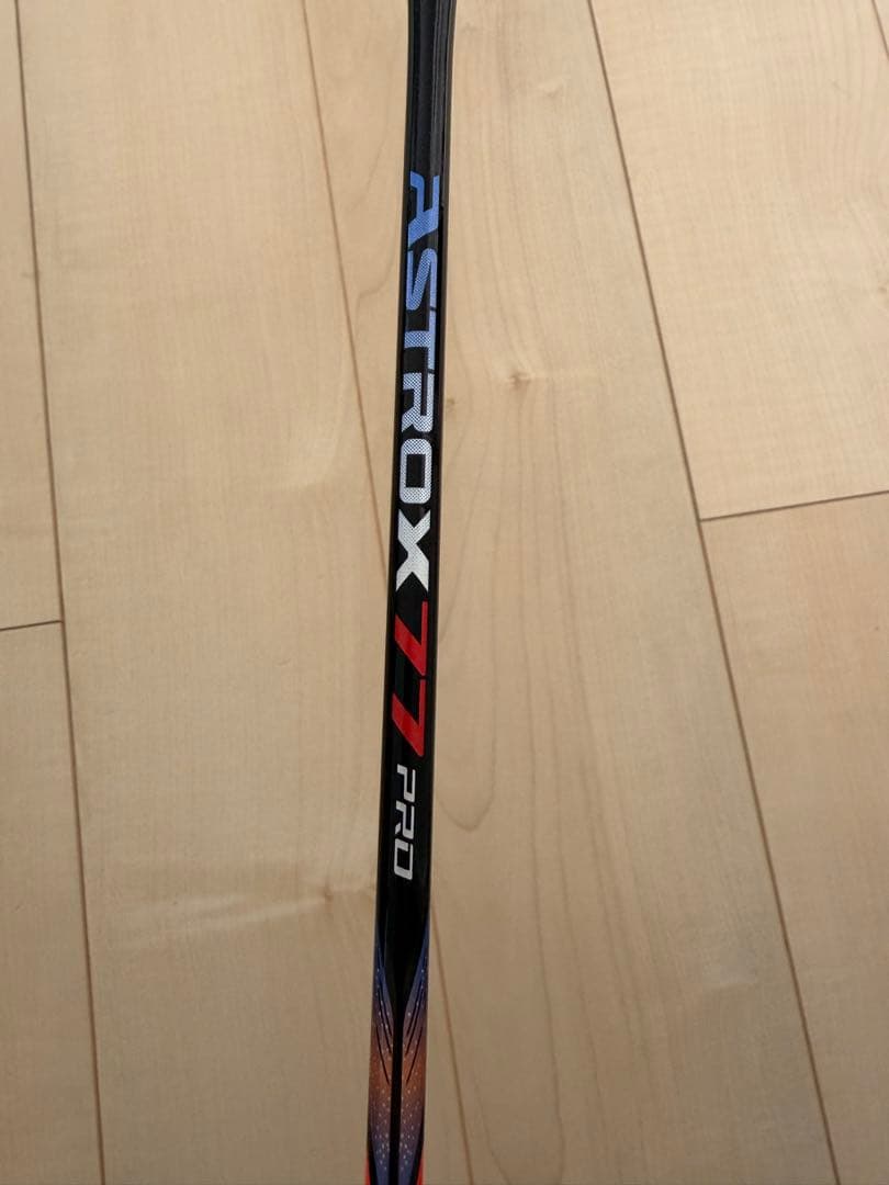 【数回使用】YONEX ASTROX 77 PRO 4UG5 バドミントン