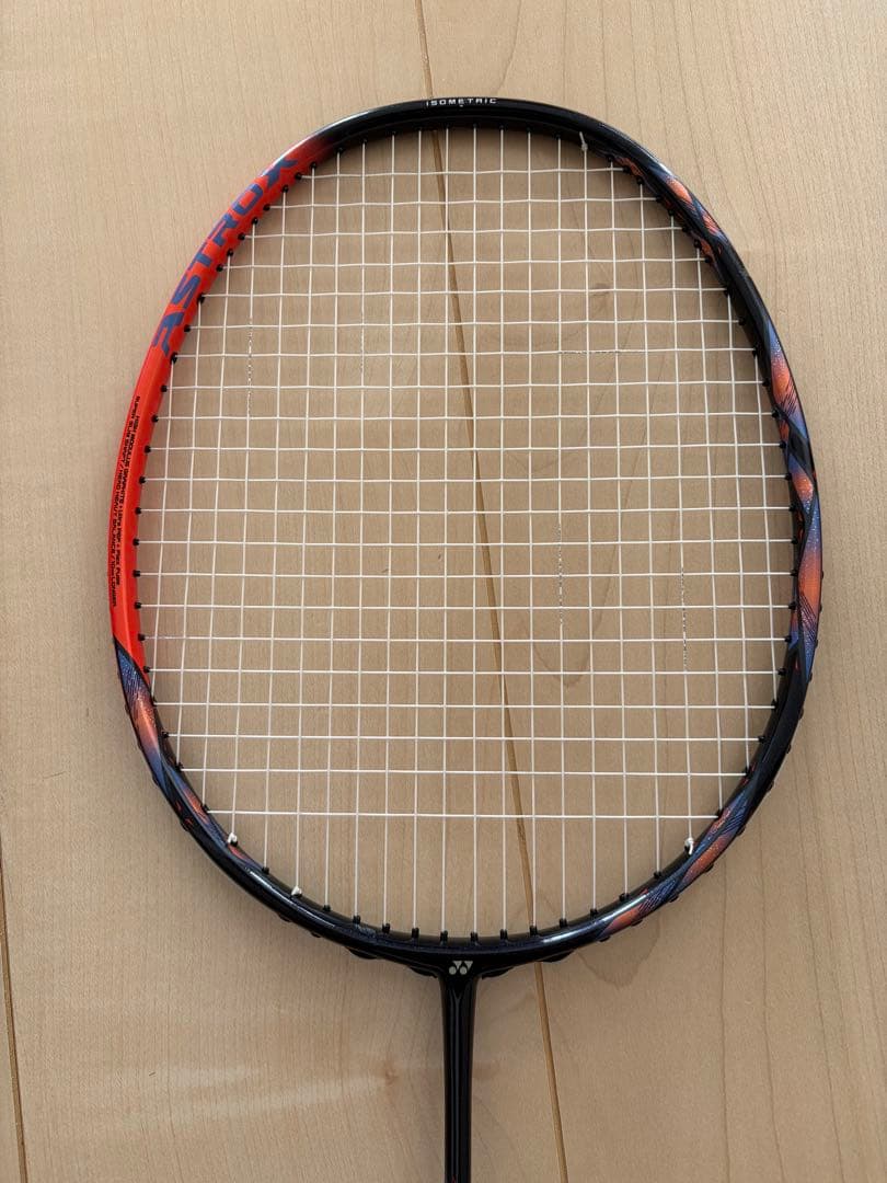 【数回使用】YONEX ASTROX 77 PRO 4UG5 バドミントン