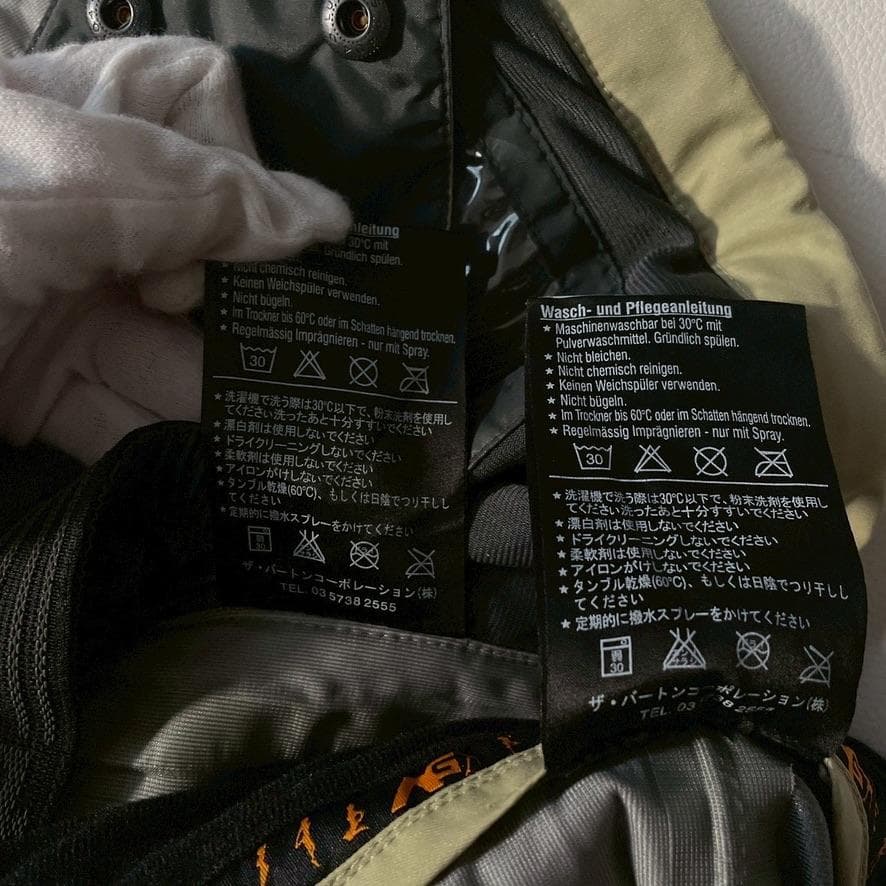 【新品タグ付き】バートン アナログ エントラント Dermizax ボードウェア