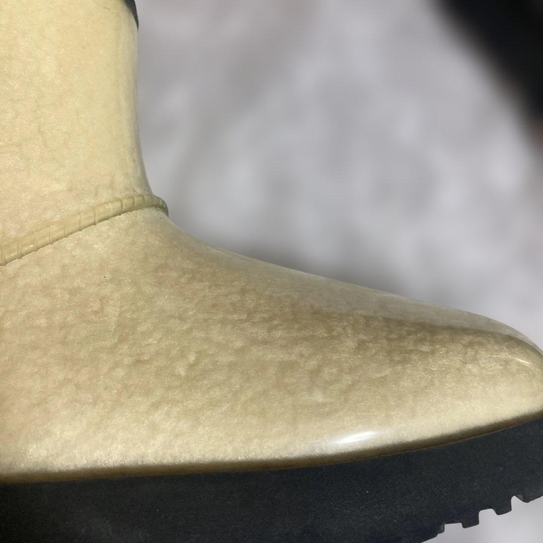 UGG クリーム色 ショートブーツ　レインブーツ