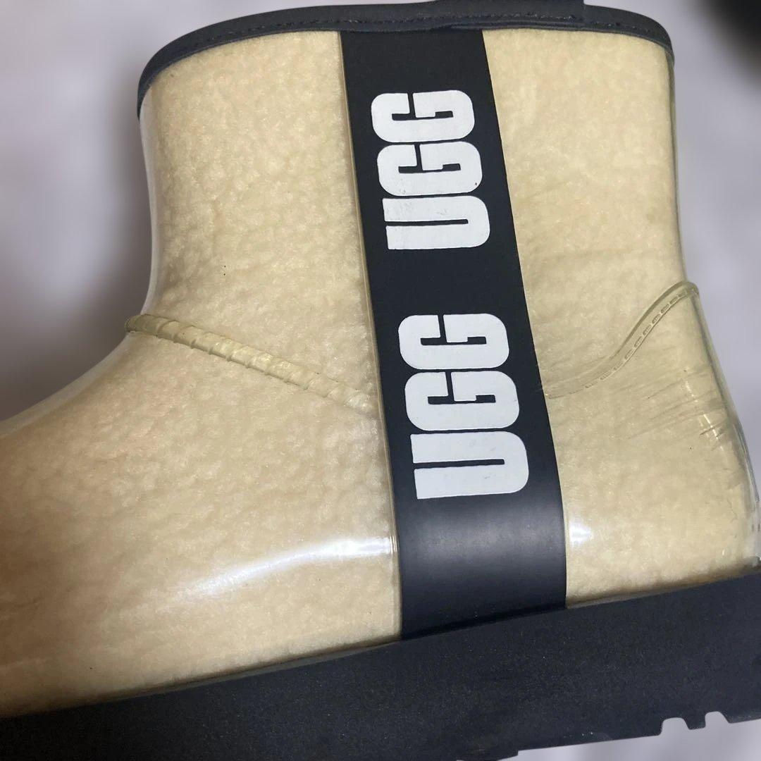 UGG クリーム色 ショートブーツ　レインブーツ