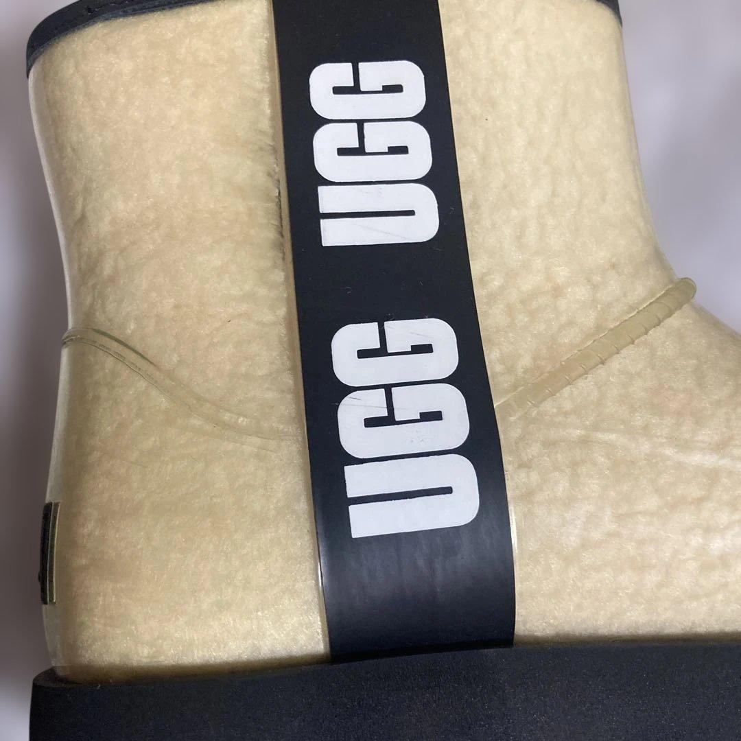 UGG クリーム色 ショートブーツ　レインブーツ