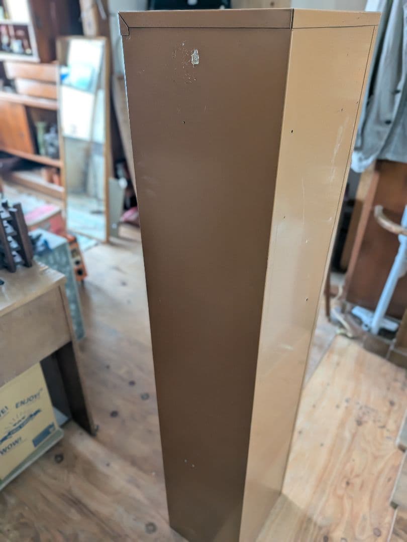 レトロカラー　スチールロッカー