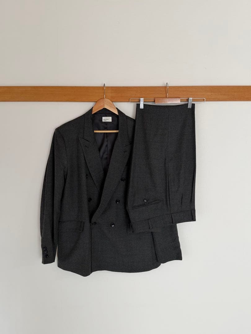 ダークグレー ダブルブレスト テーラードジャケット セット　スラックス