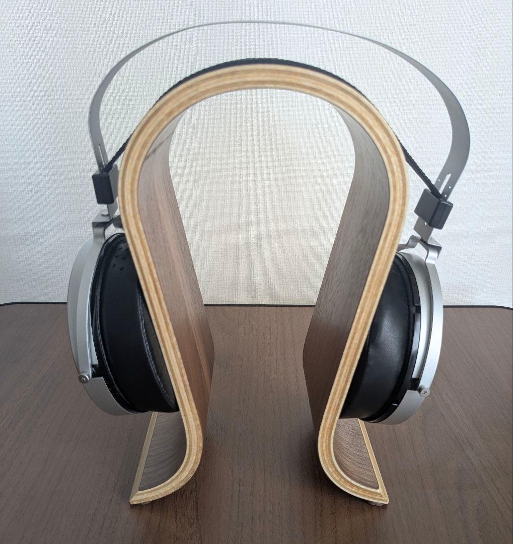 水月雨 Moondrop 大都会 - Cosmo