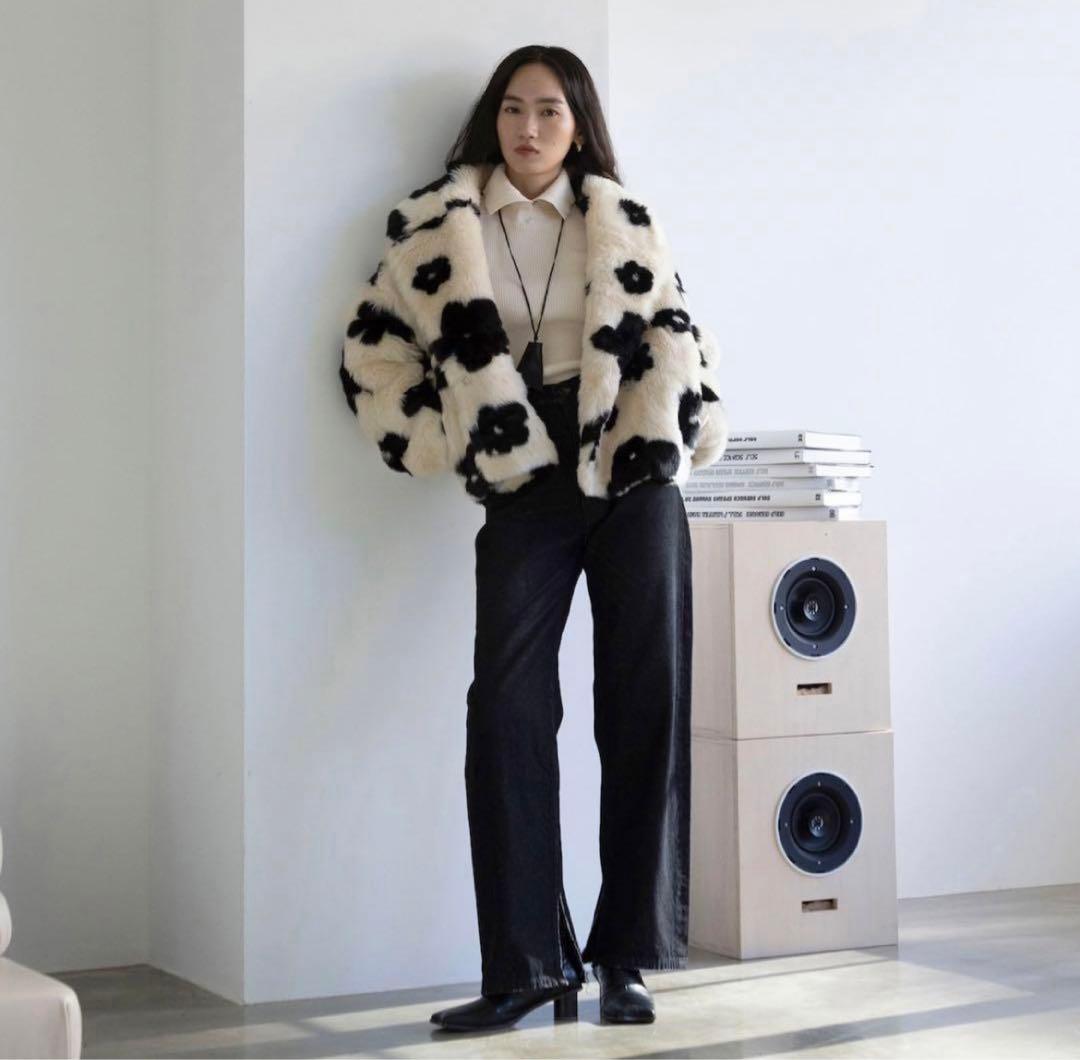 searoomlynn ECOファーミディアム Collarコート Flower