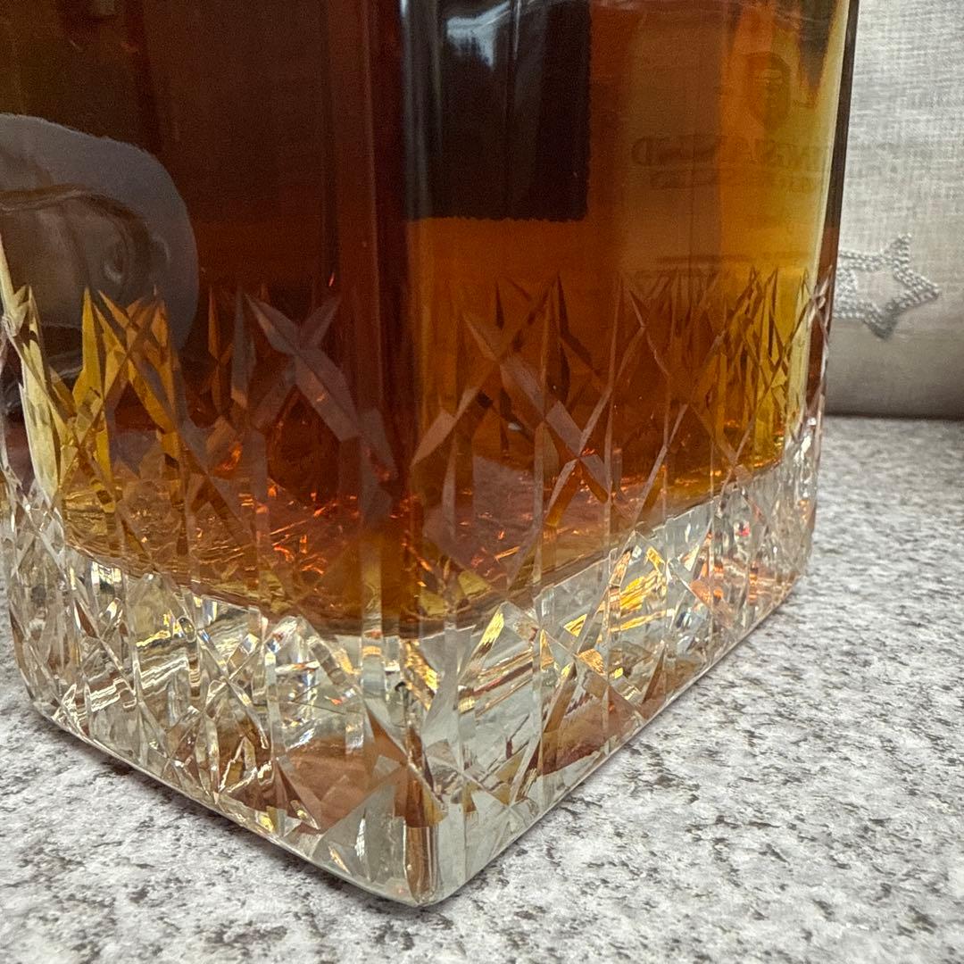 未開栓 サントリー インペリアル カガミクリスタル 600ml 古酒