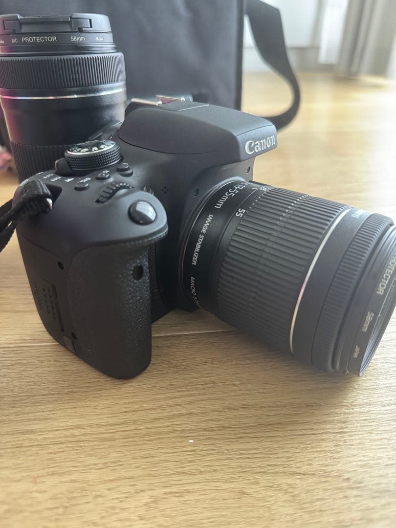 Canon EOS kiss x8i ダブルレンズカメラセット