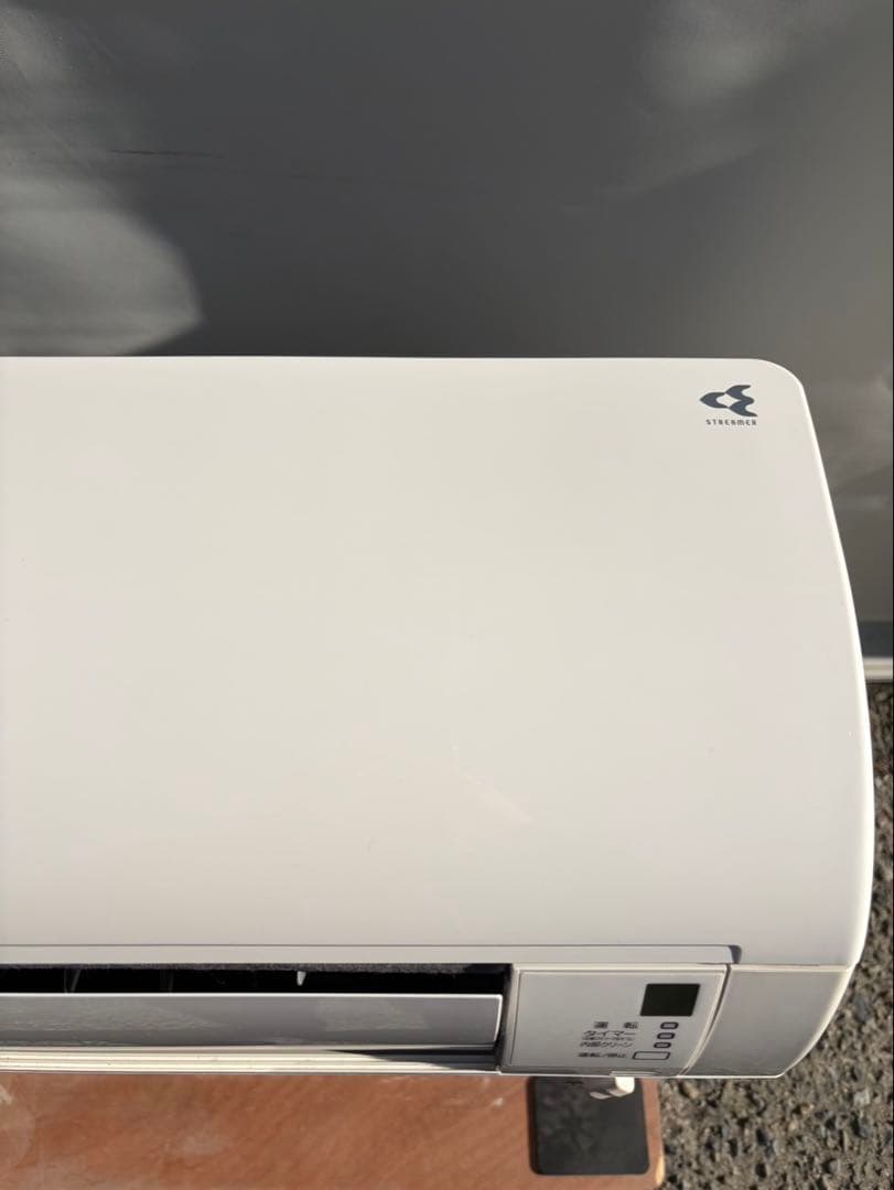 大阪府限定　ダイキン　エアコン　F25YTES-W 2021年
