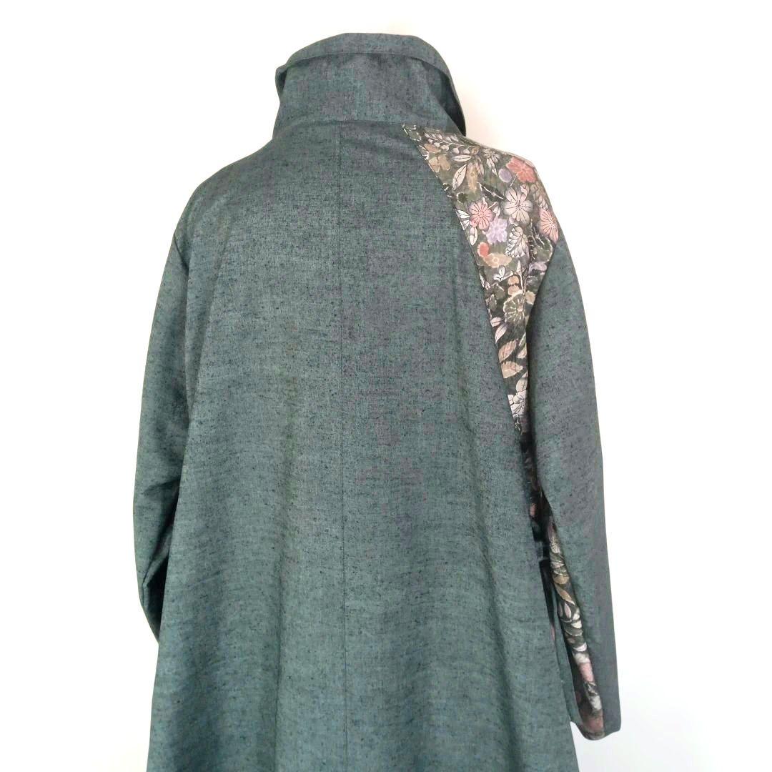 326　手染め大輔　着物リメイク　紬と辻ヶ花　ワンピース　L〜フリーサイズ