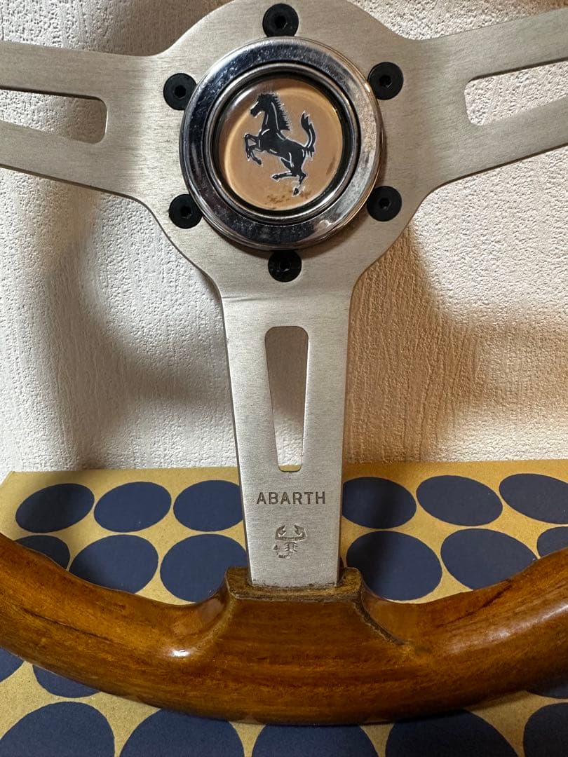 ABARTH ウッドステアリング