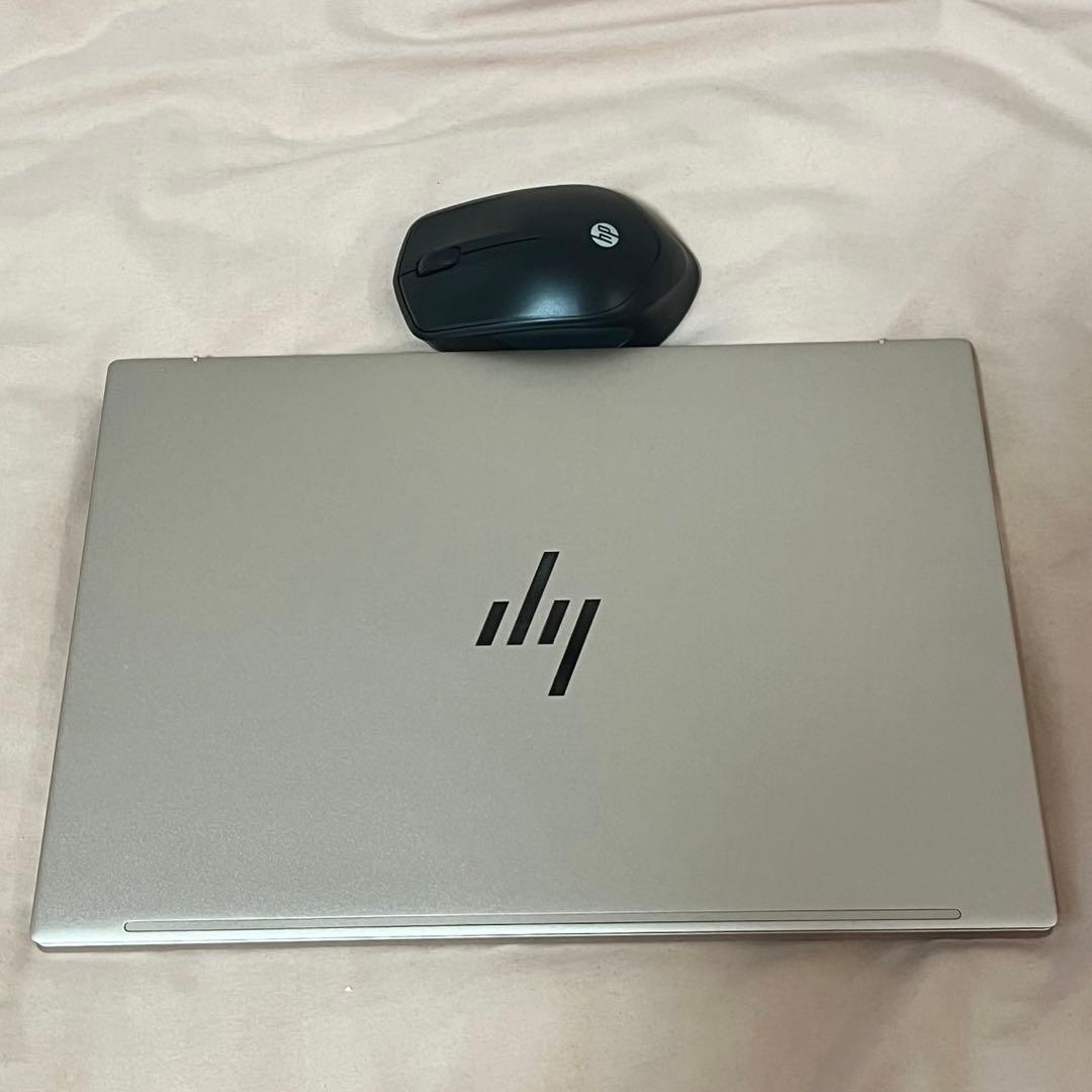 ノートパソコン　HP Pavilion Aero 13-beマウス付き